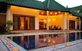 Bali Emerald Villas